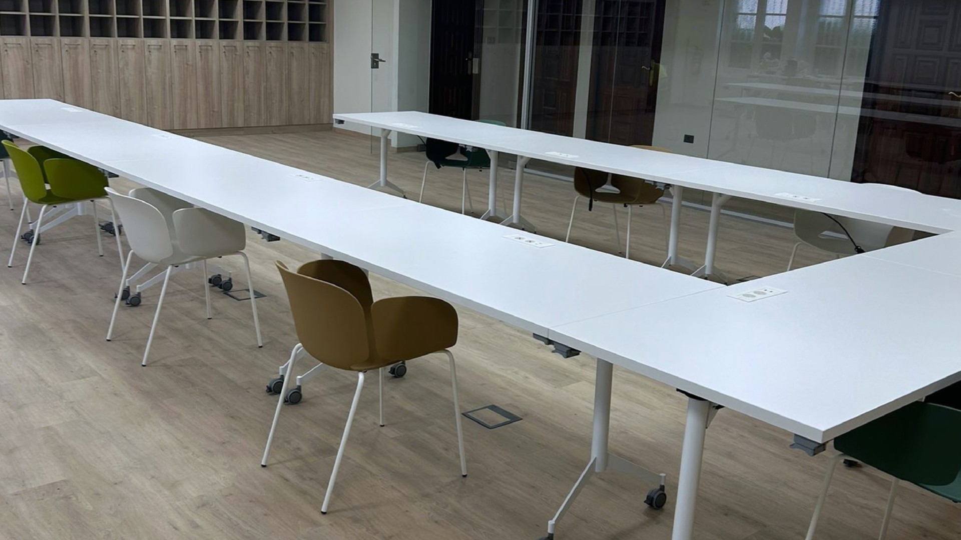 Empresa de Reformas, Equipamientos y Mobiliario en Galicia